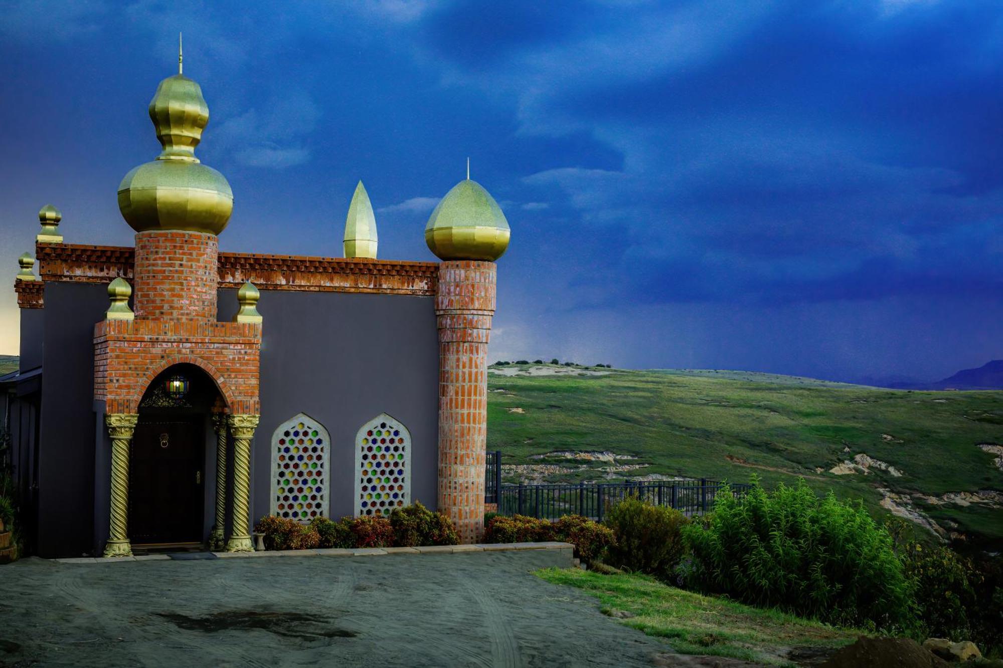 Апартаменты Castle In Кларенс Номер фото